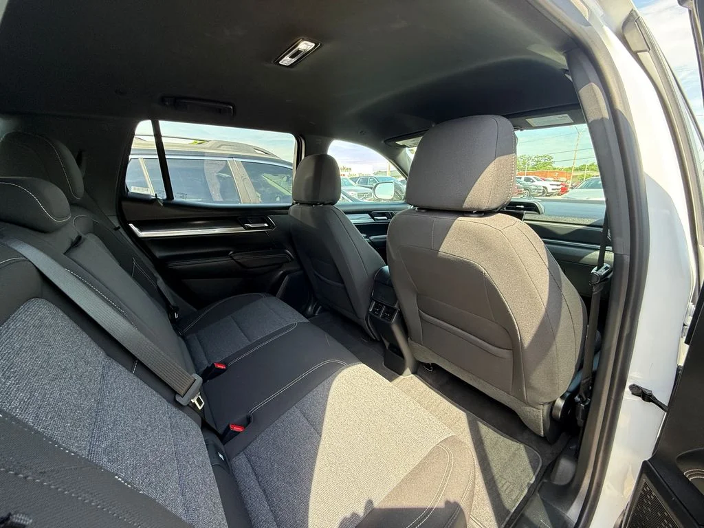 Used 2026 White GMC Elevation image 4