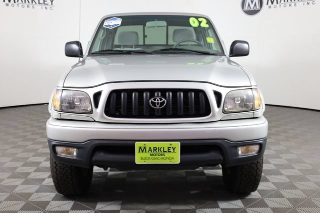 Used 2002 Silver Toyota  image 21