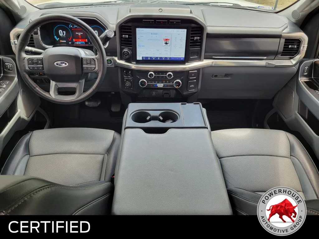 Used 2022 White Ford Lariat image 18