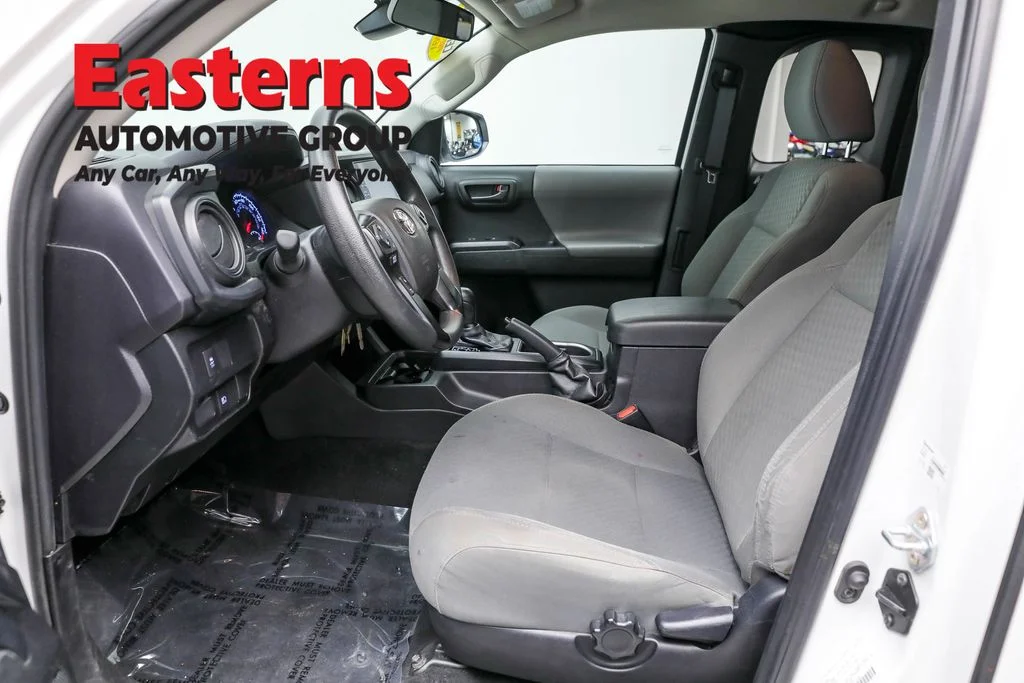 Used 2021 White Toyota SR image 14