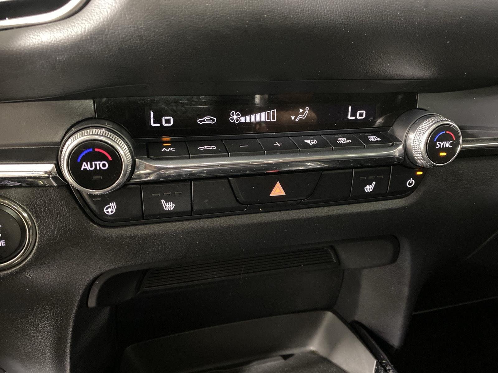 Used 2024 Jet Black Mica Mazda 2.5 Turbo Premium Plus Package image 30
