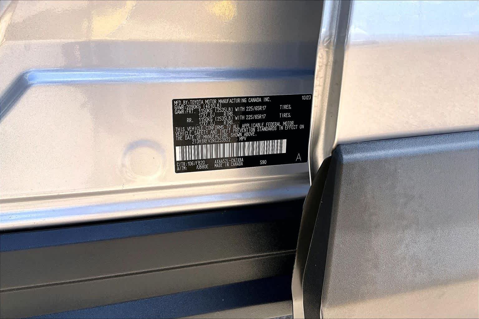 Used 2024 Silver Sky Metallic Toyota LE image 34