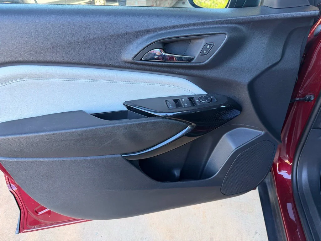 Used 2025 Red Chevrolet LT image 24