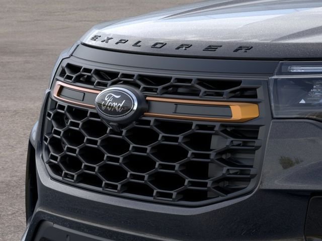 New 2026 Agate Black Metallic Ford Tremor® image 17