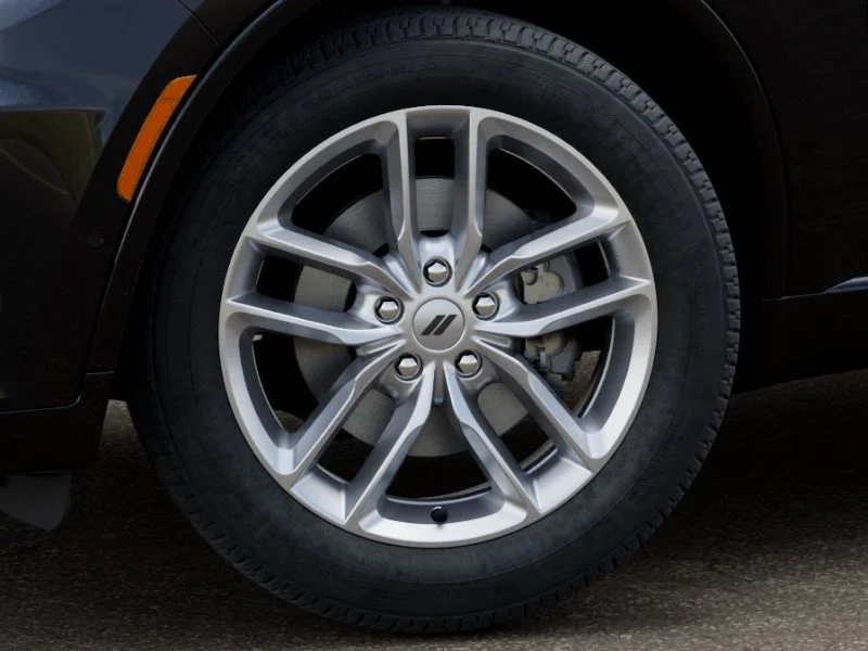 New 2026 Diamond Black Clear-Coat Exterior Paint Dodge GT Plus image 11