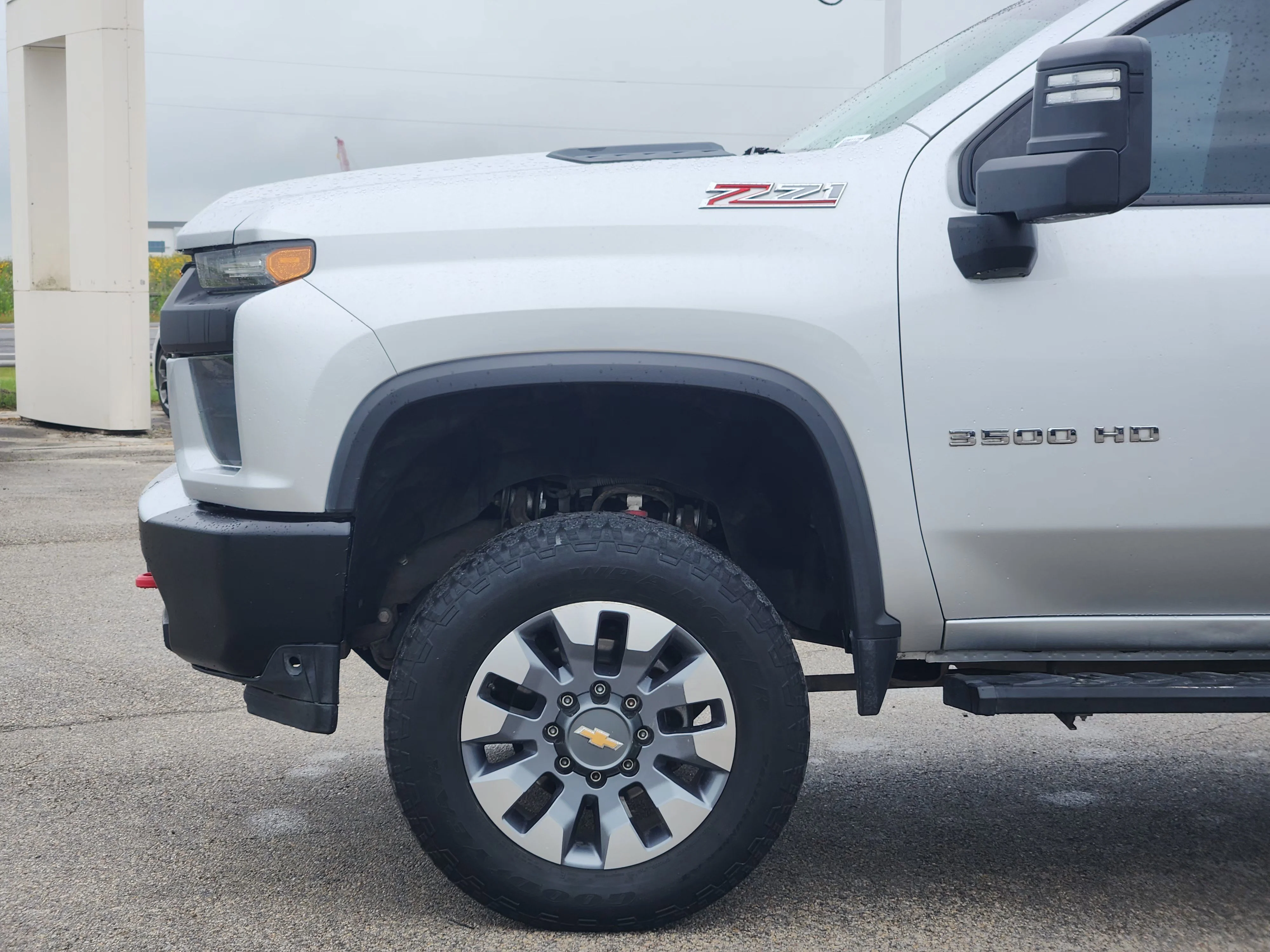 Used 2022 Silver Ice Metallic Chevrolet Work Truck image 9