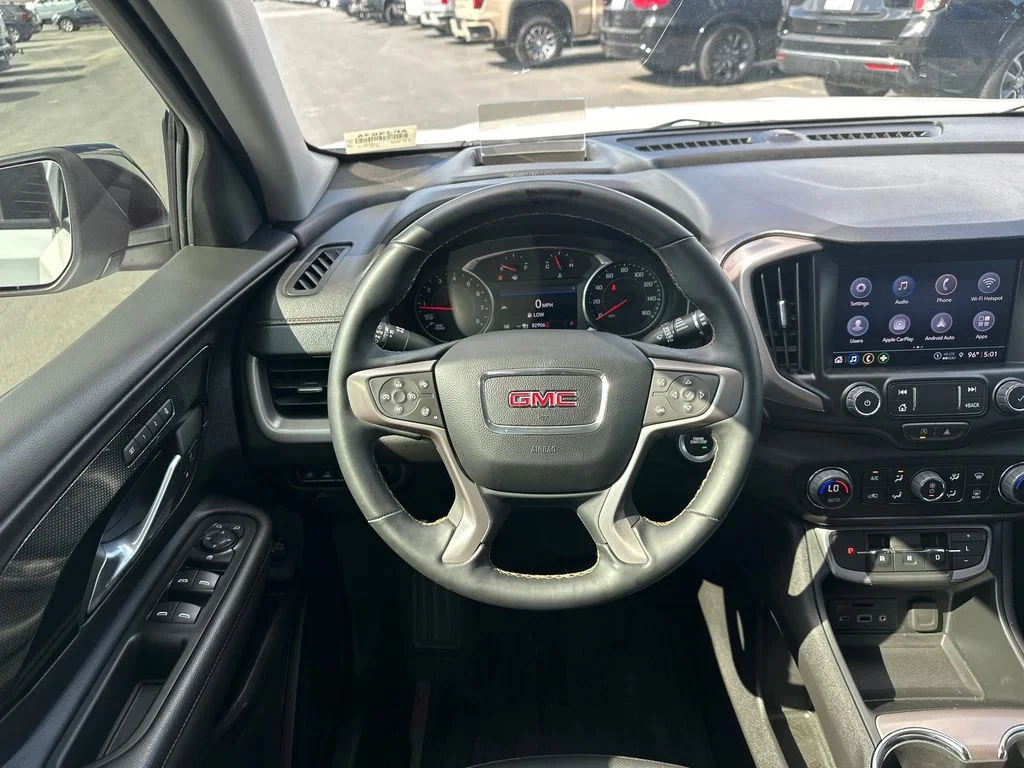 Used 2024 White GMC AT4 image 29