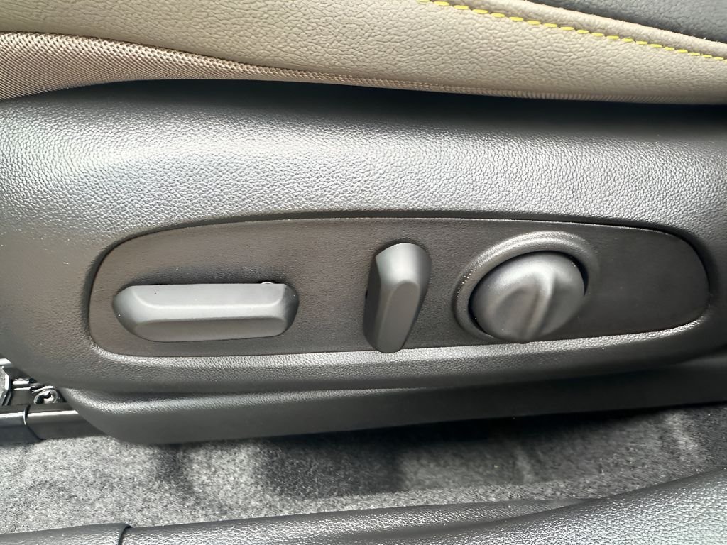 2026 Chevrolet Trax Activ - Photo 19