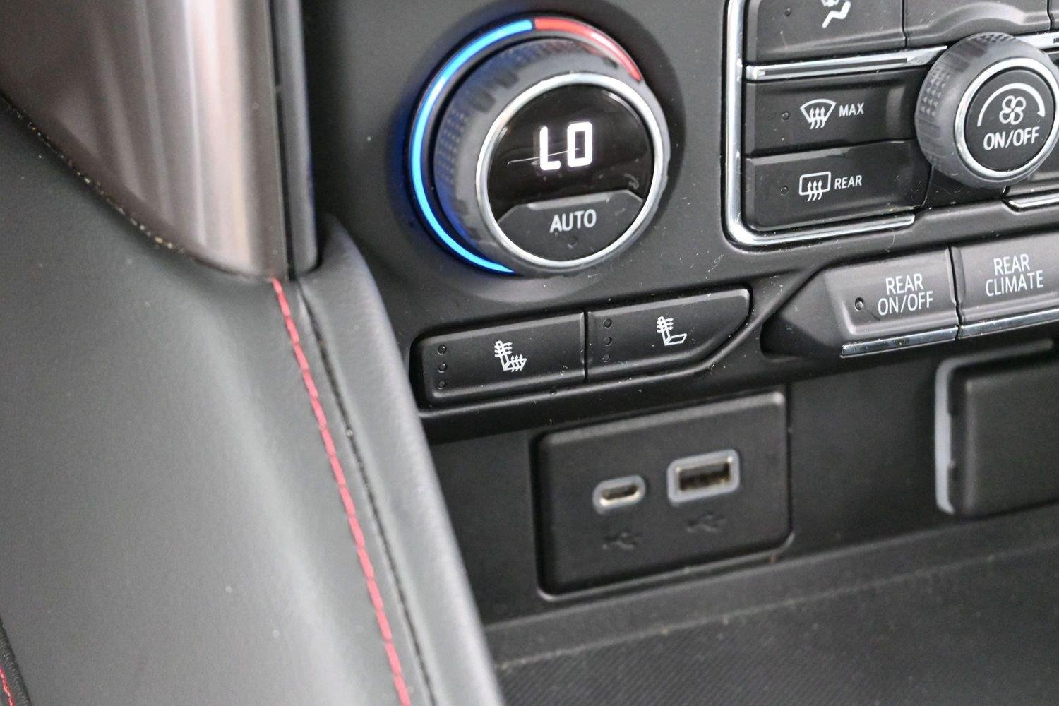 Used 2022 Summit White Chevrolet RST image 23