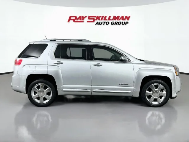 Used 2014 Silver GMC Denali image 8