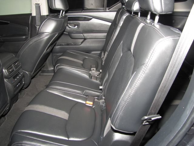 Certified Used 2025 Modern Steel Metallic Honda Touring image 43