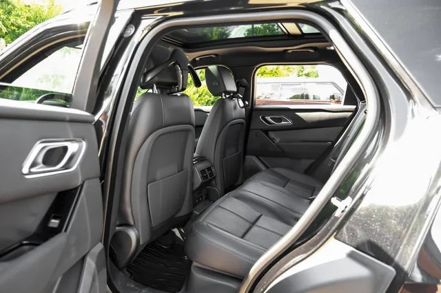 New 2026 Black Land Rover S image 44
