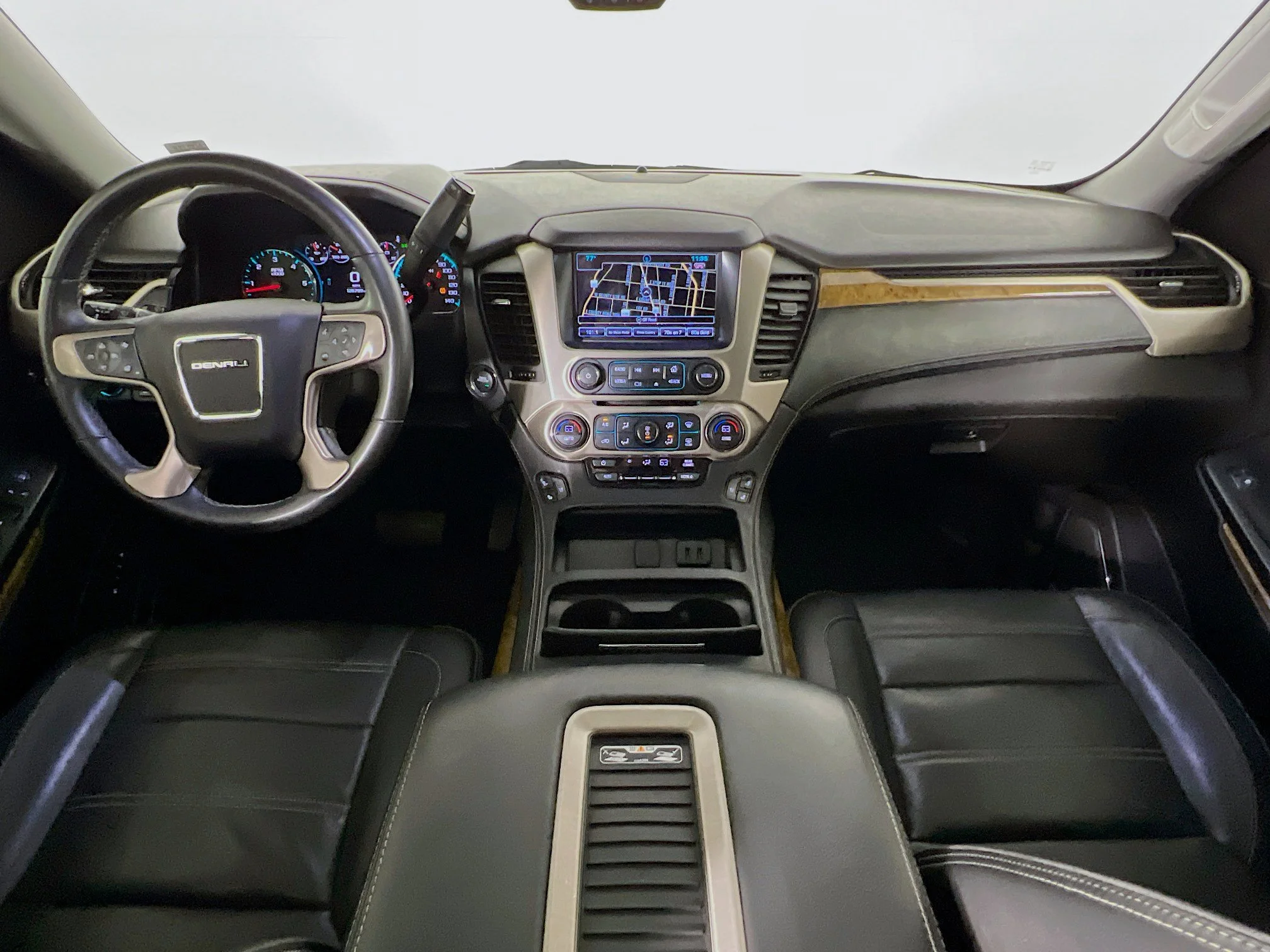 2017 GMC Yukon XL Denali - Photo 25