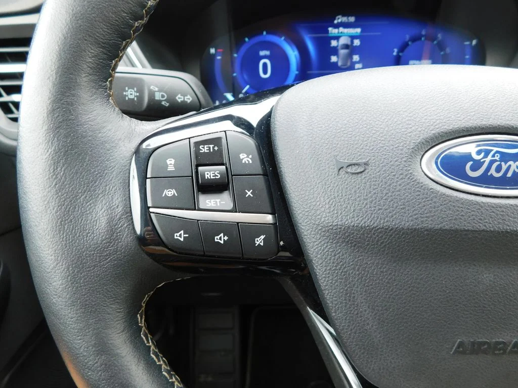 Used 2022 Black Ford Titanium image 30