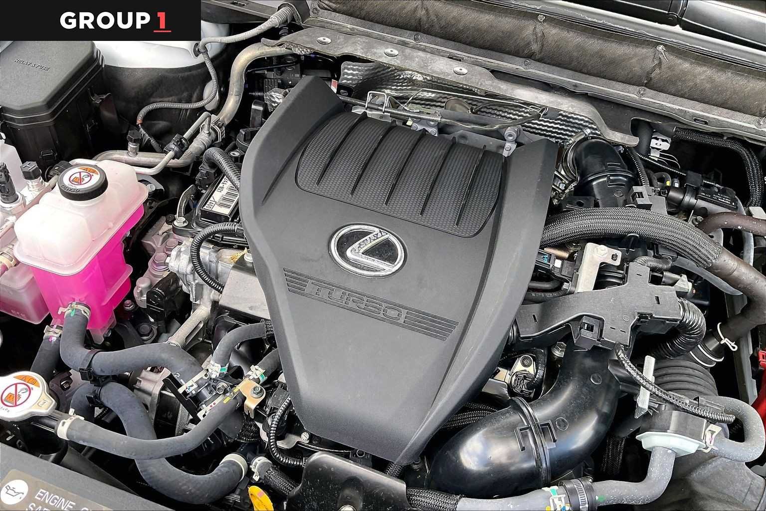 Used 2024 Eminent White Pearl Lexus Premium image 30