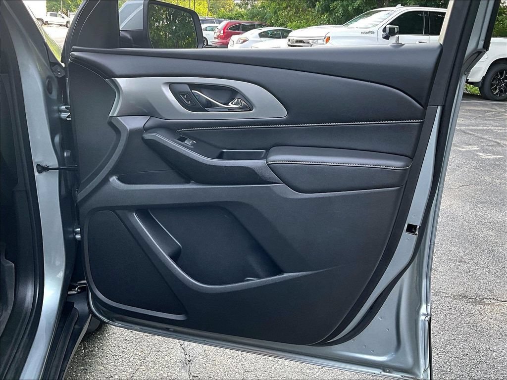 Used 2023 STERLING GRAY METALLIC Chevrolet LT Leather image 12