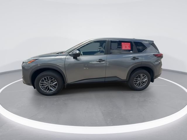 Used 2026 Gray Nissan S image 6