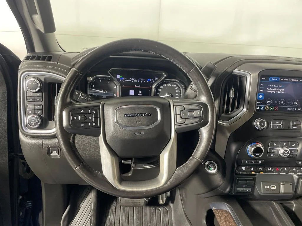 Used 2022 Blue GMC Denali image 13