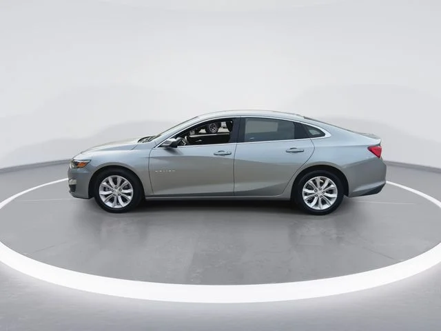 Used 2025 Gray Chevrolet LT image 5