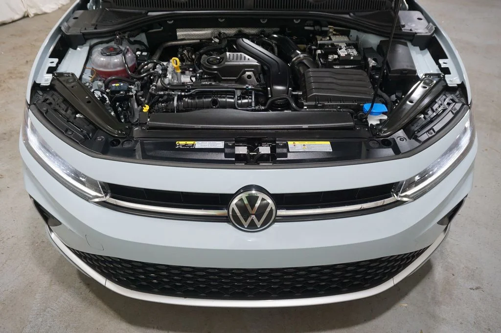 Certified Used 2025 Gray Volkswagen 1.5T SE image 25