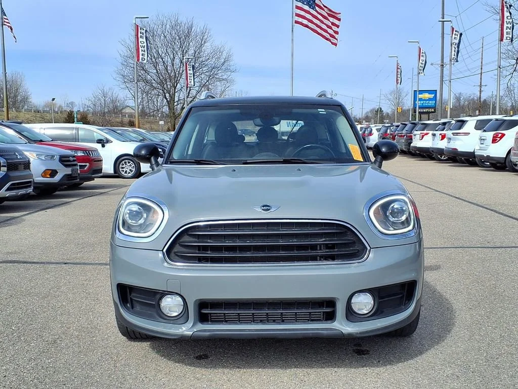 Used 2017 MINI Countryman Base with VIN WMZYV5C39H3B75528 for sale in Howell, MI