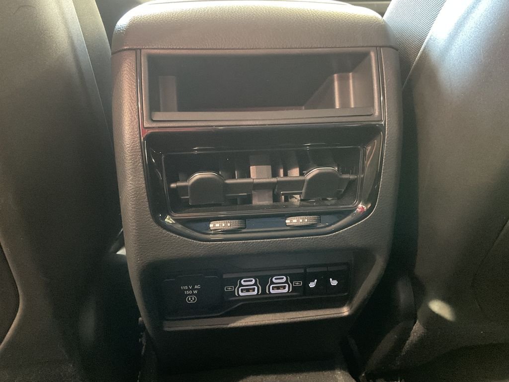 Used 2023 Gray Jeep Limited image 31