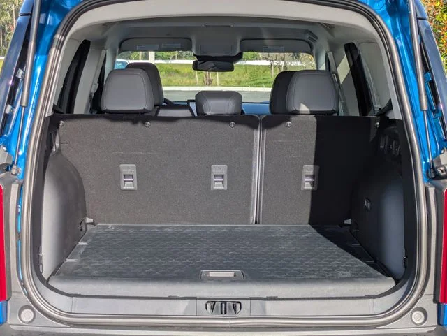 New 2026 Velocity Blue Metallic Ford Badlands® image 13