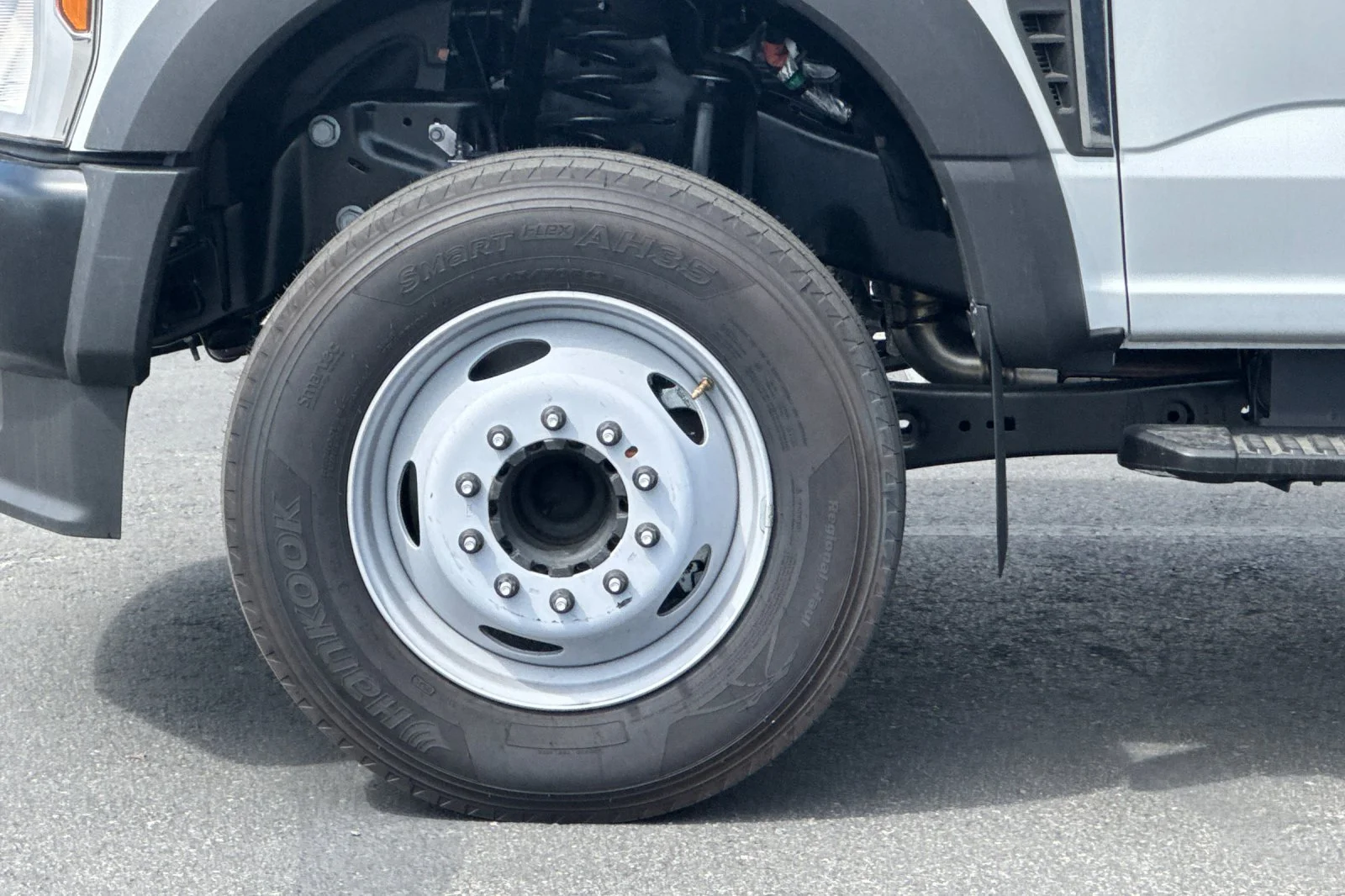 2026 Ford F-600 Super Duty Chassis Cab XL - Photo 21