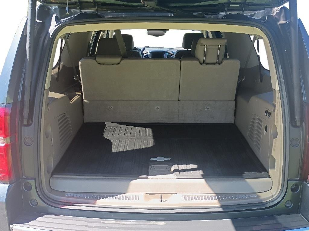 Used 2019 Shadow Gray Metallic Chevrolet Premier image 5