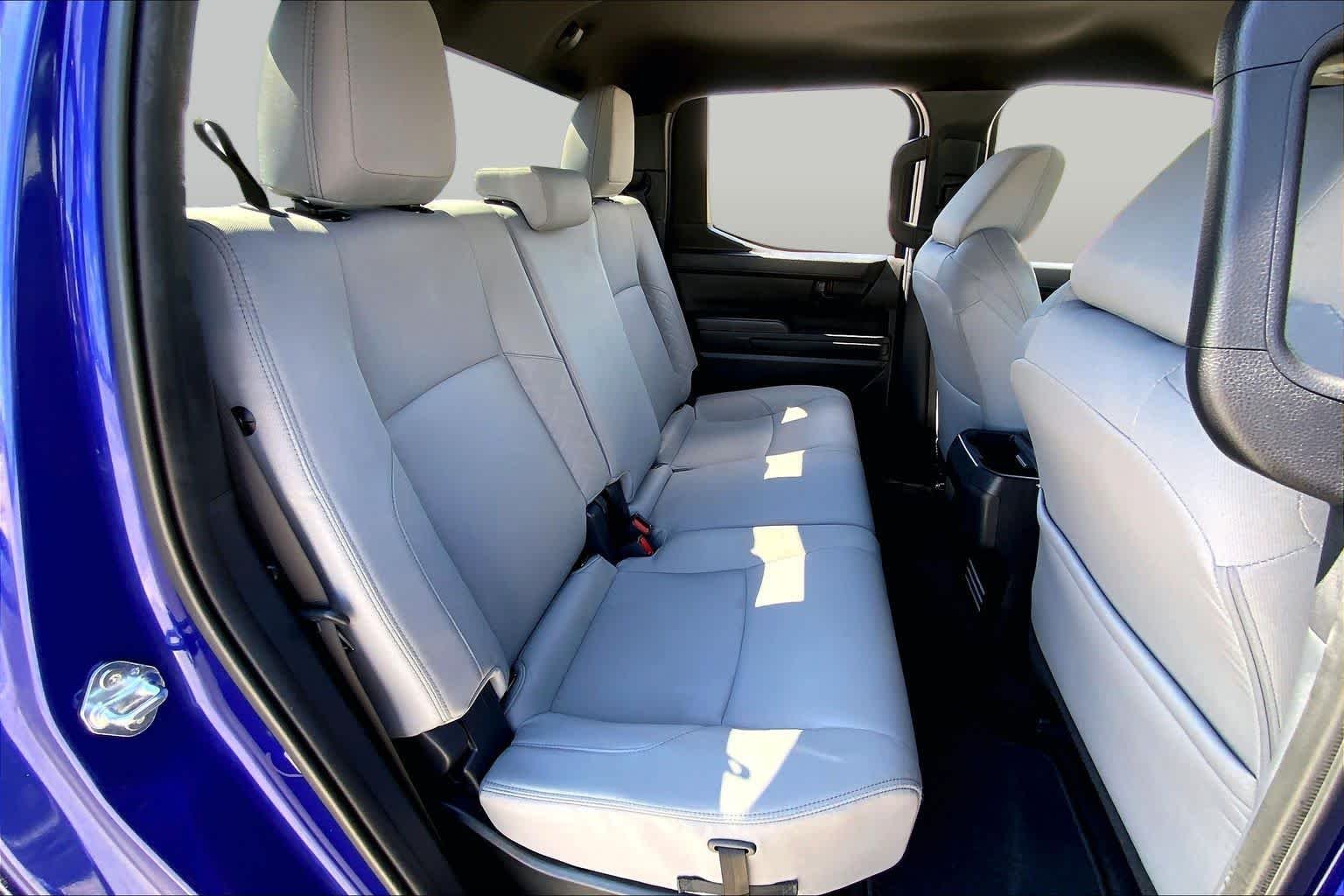 Used 2025 Blue Crush Metallic Toyota SR5 image 19