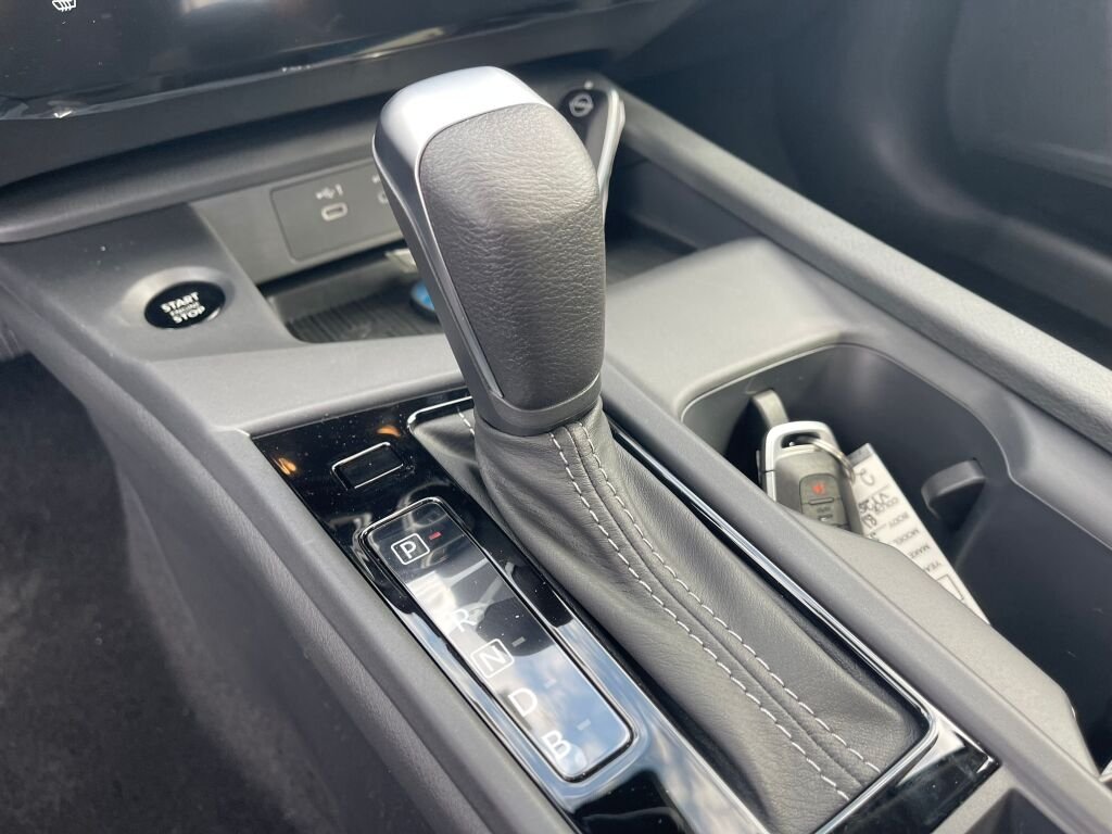 New 2027 Gun Metallic Nissan SV image 14