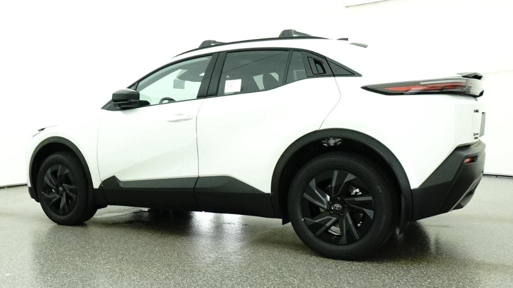 New 2026 Wind Chill Pearl Toyota SE image 57