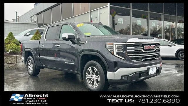 2025 GMC Sierra 4WD Crew Cab Short Box SLT's photo