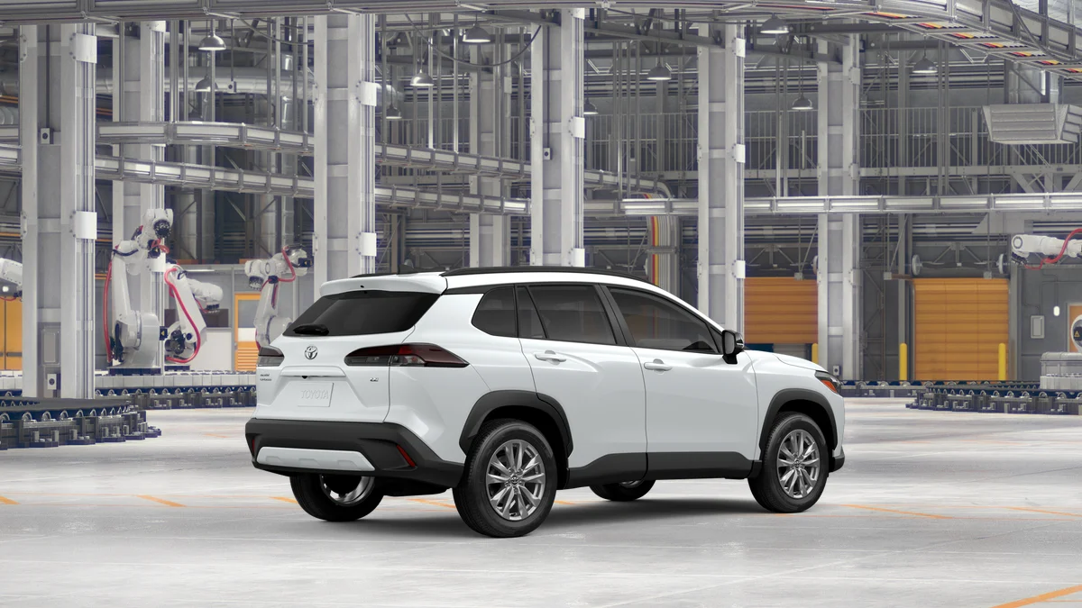 New 2026 Wind Chill Pearl Toyota LE image 10