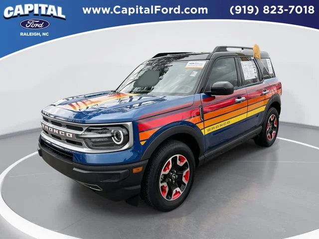 Used 2024 Blue Ford Free Wheeling image 1
