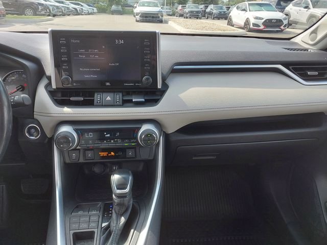 2019 Toyota RAV4 XLE Premium - Photo 10