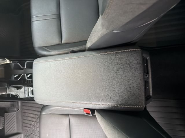 2026 Toyota Camry XLE - Photo 25