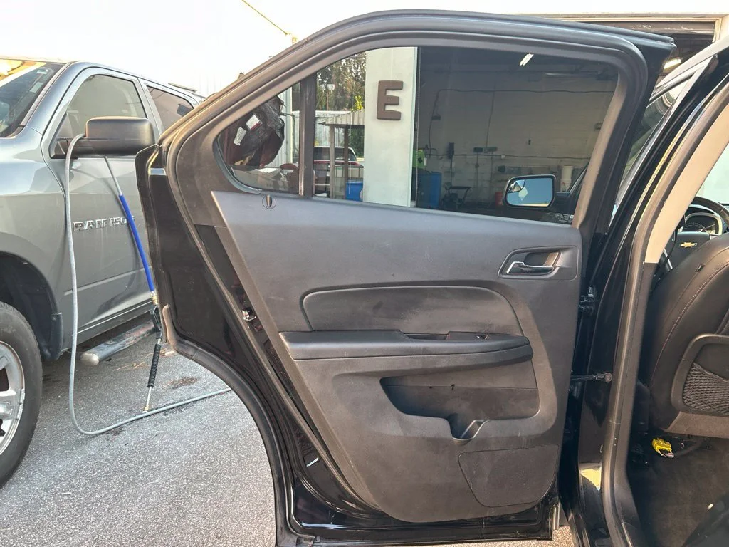 Used 2014 Black Chevrolet LT image 16