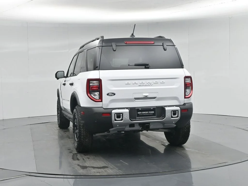 New 2026 Oxford White Ford Badlands image 29