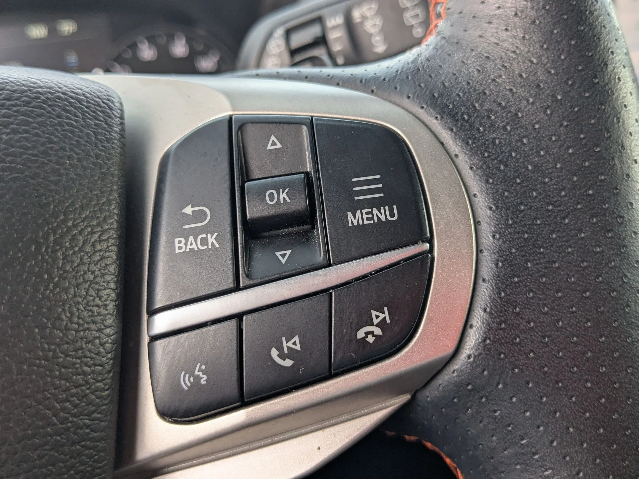 Used 2022 White Metallic Ford Timberline image 19