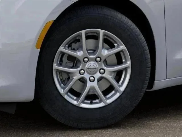 2026 Chrysler Voyager LX - Photo 41