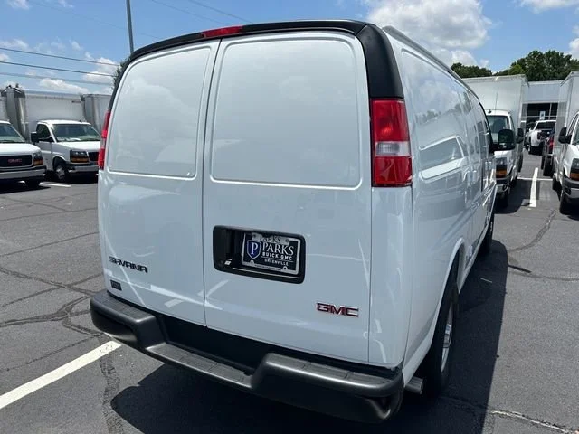 2025 GMC Savana Cargo Work Van - Photo 8