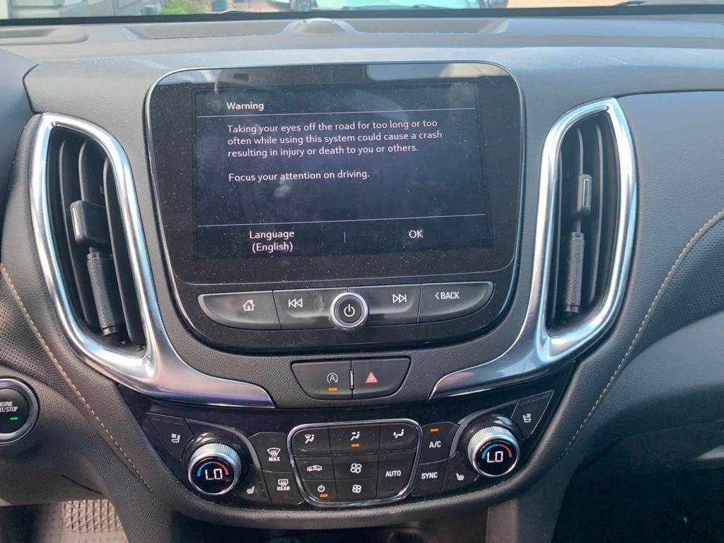 Used 2022 Silver Chevrolet Premier image 10