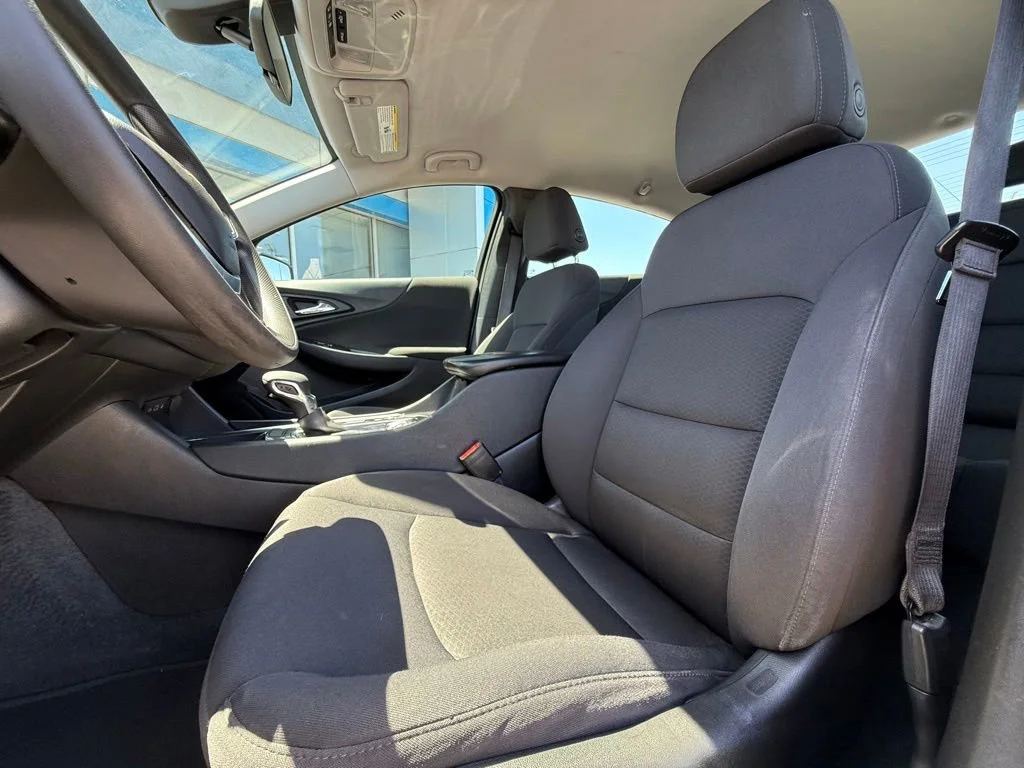 Used 2022 Mineral Gray Metallic Chevrolet LT image 30