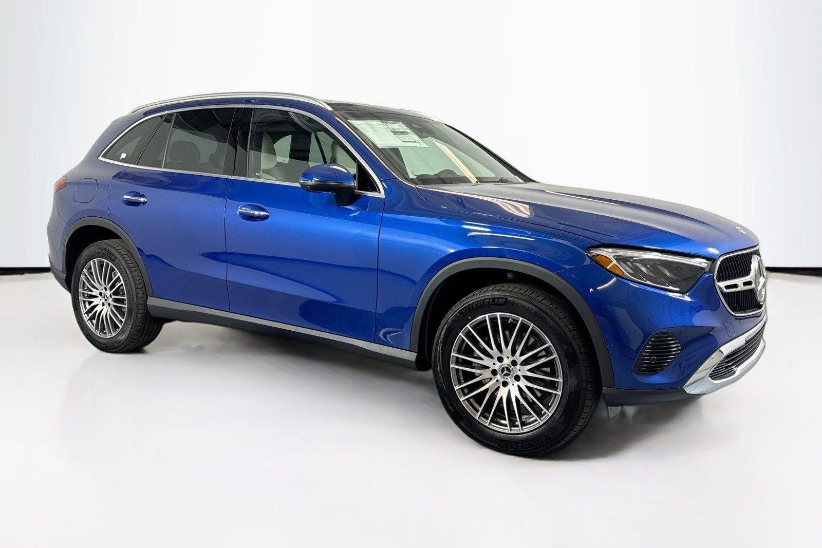 New 2026 Black Mercedes-Benz GLC 300 image 3