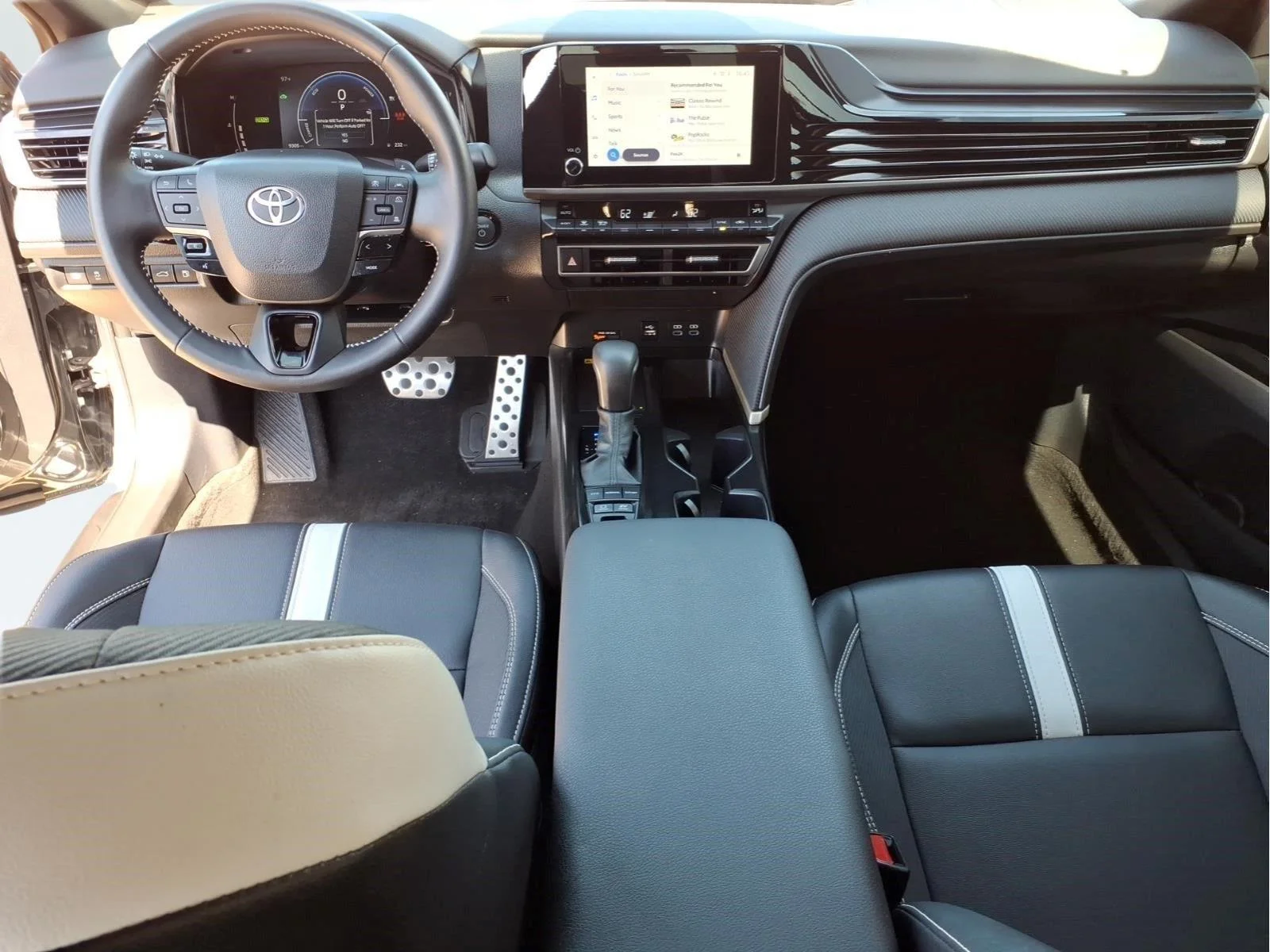 Used 2026 Underground Toyota SE image 12