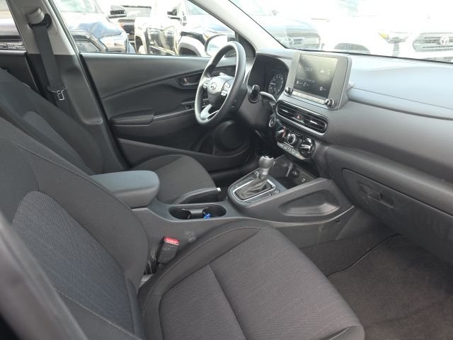 2023 Hyundai Kona SEL - Photo 8
