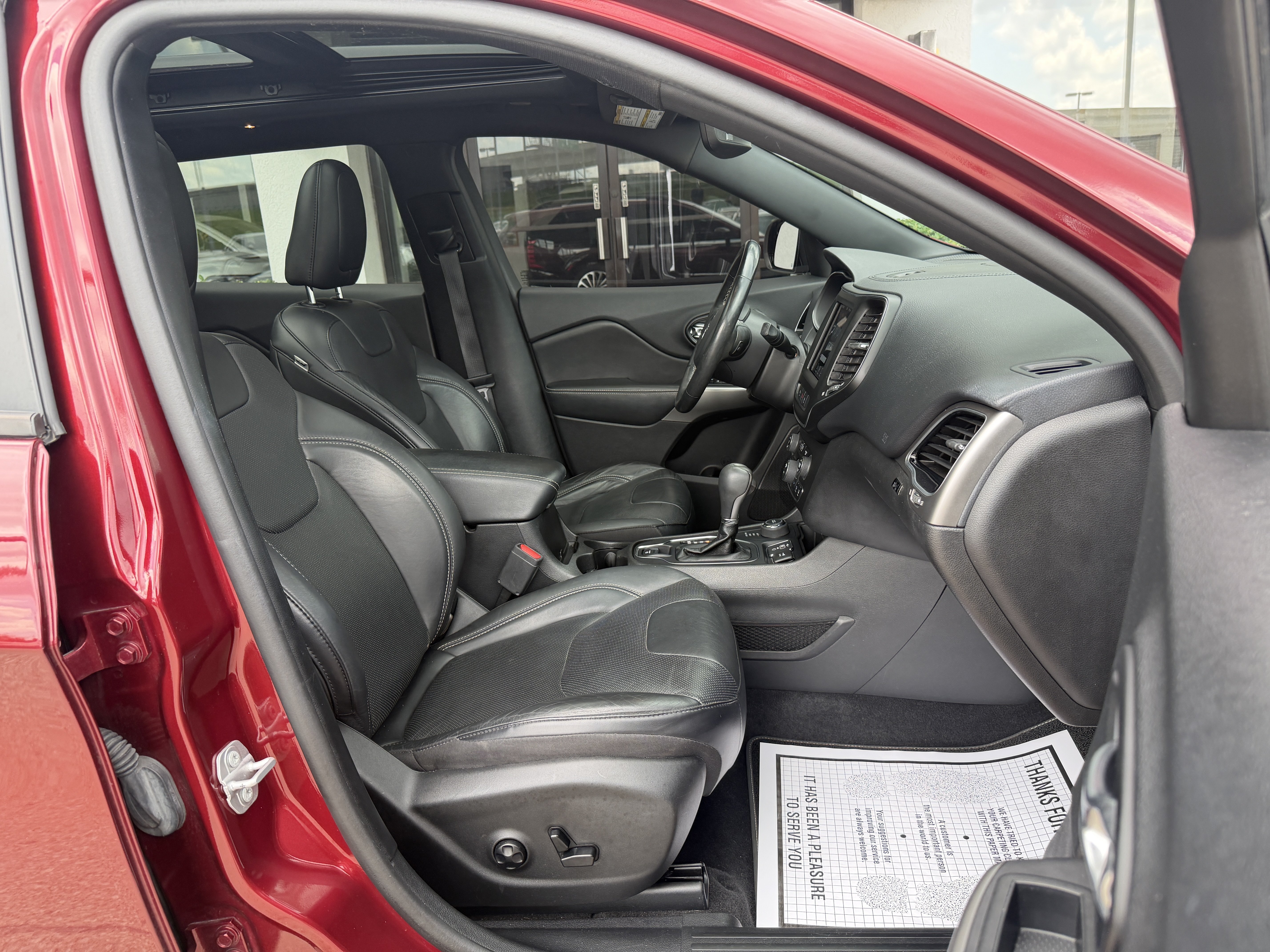 Used 2021 Velvet Red Pearlcoat Jeep 80th Anniversary image 28