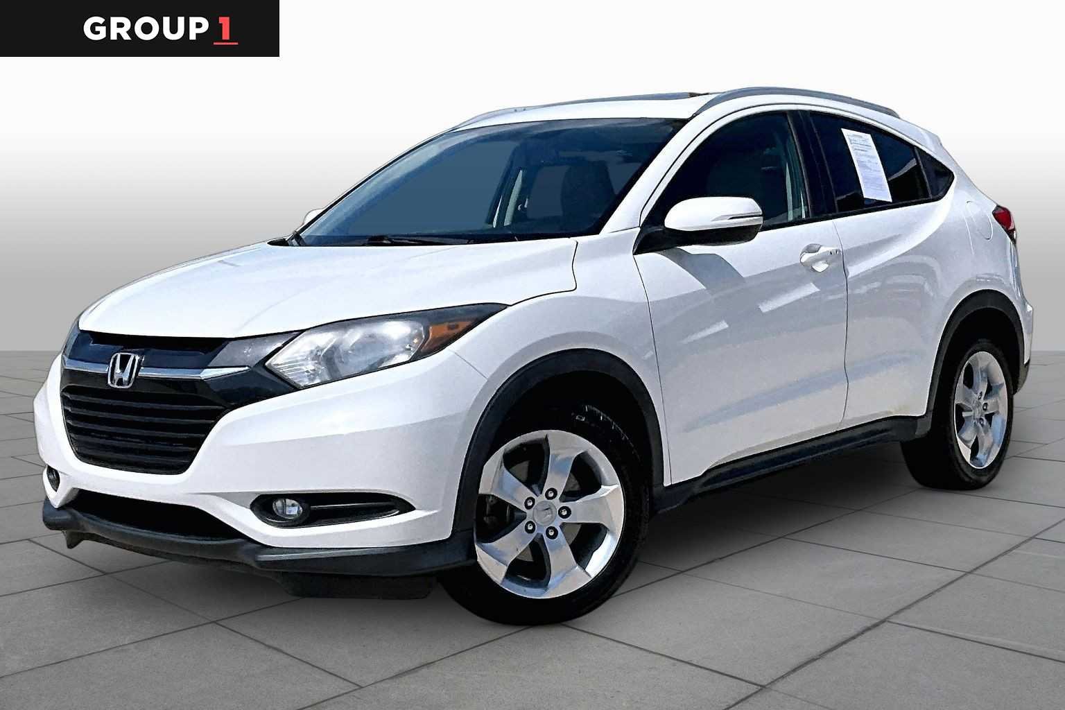 2016 Honda HR-V EX-L Navi AWD's photo