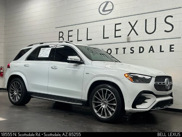 Used 2025 White Mercedes-Benz GLE 450e image 2